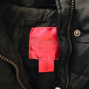 Macy's Jackets & Coats - Puffer Jacket w Fur Lining Macy's Jackets & Coats - Puffer Jacket w Fur Lining
